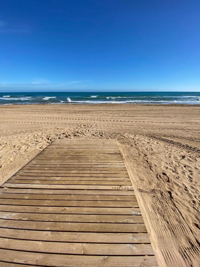 Residenz Ramon Gallud Torrevieja Kültér fotó